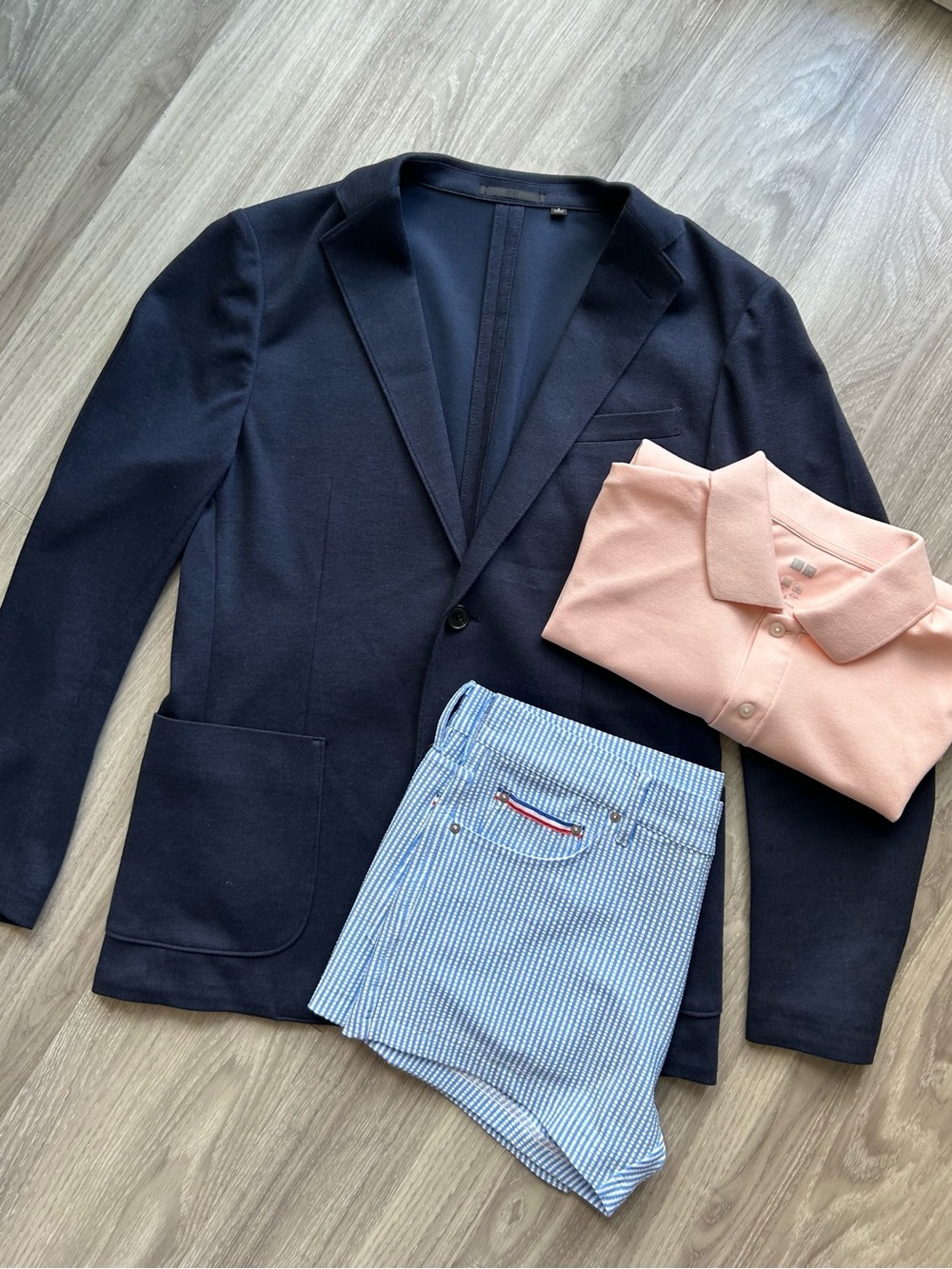 Uniqlo | Navy Blue lightweight Sport Coat (Small)